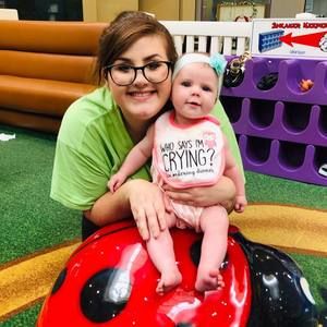 Meet your Posher, Whitney